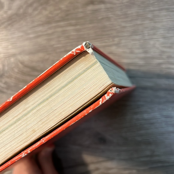 VINTAGE little Golden Book Golden Favourites 1969, 14 little golden stories - Picture 6 of 12